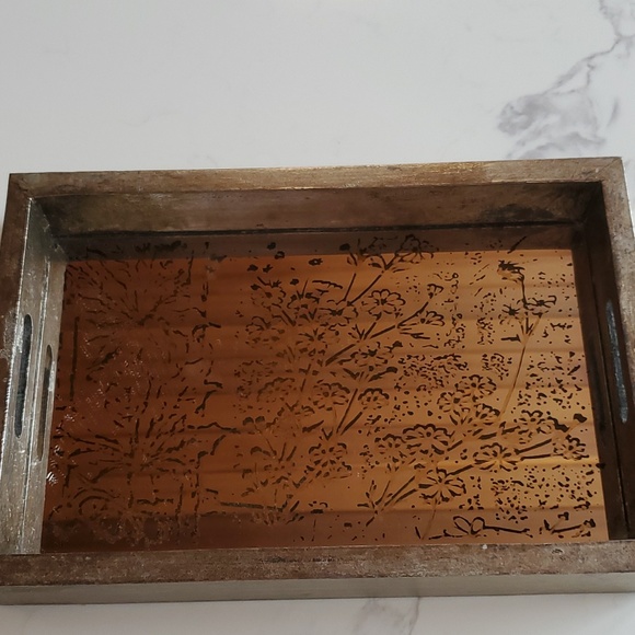 Toiletries Tray - Picture 2 of 4